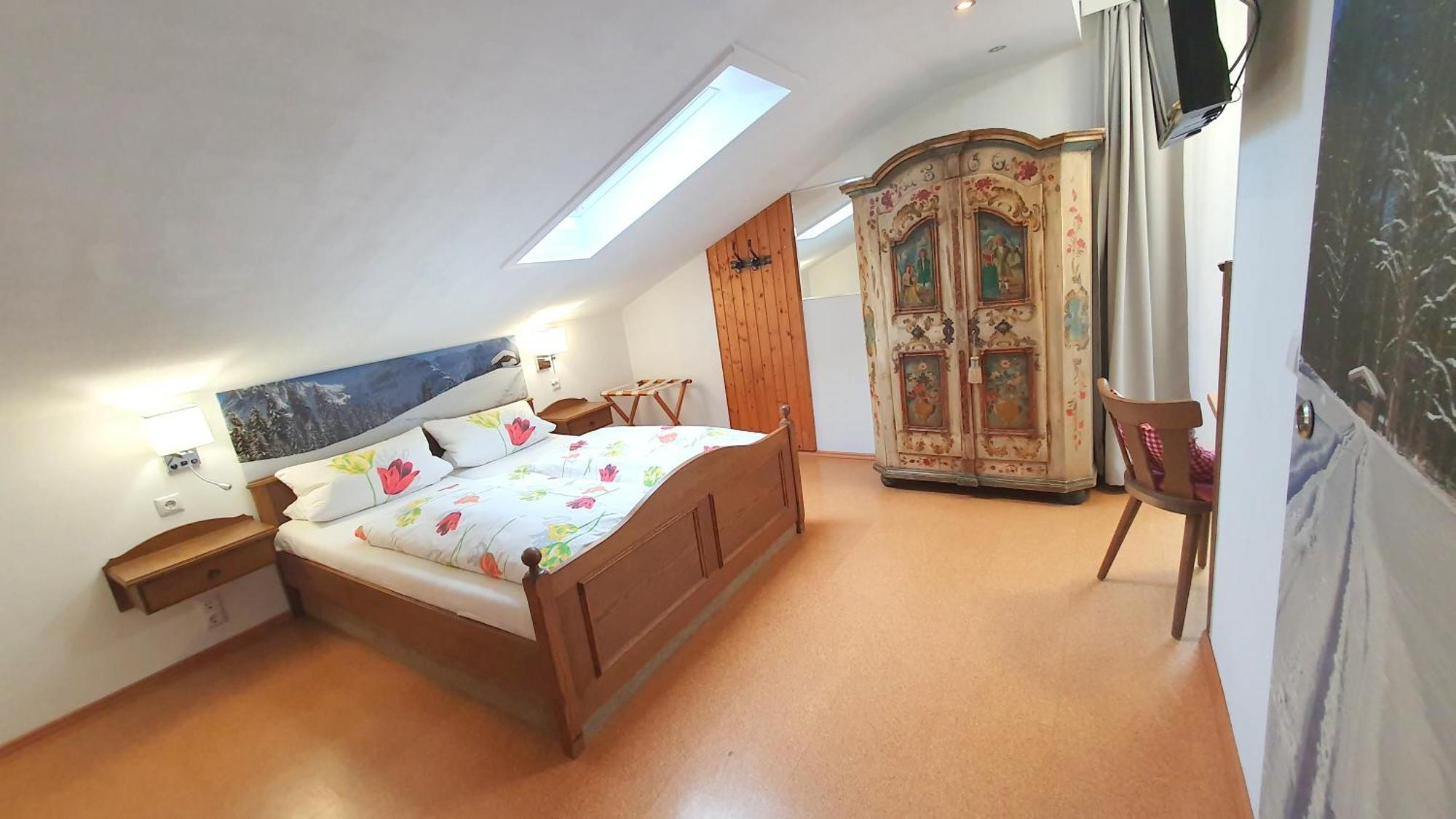 רוהפולדינג Hotel Garni Haus Alpine - Chiemgau Karte Inkl מראה חיצוני תמונה