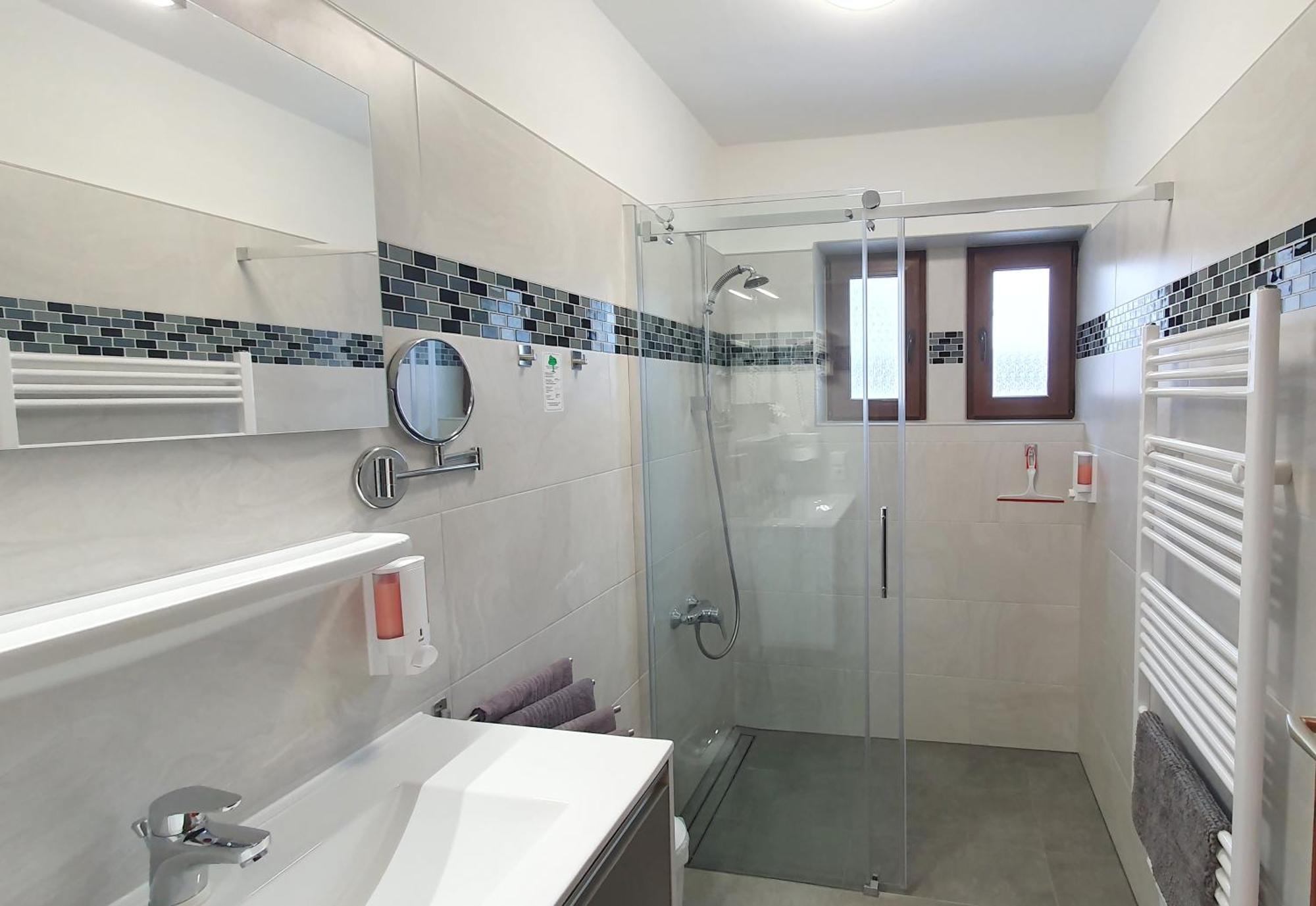 רוהפולדינג Hotel Garni Haus Alpine - Chiemgau Karte Inkl מראה חיצוני תמונה